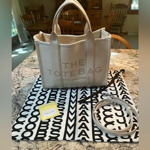 Marc Jacobs Tote Bag Medium Leather